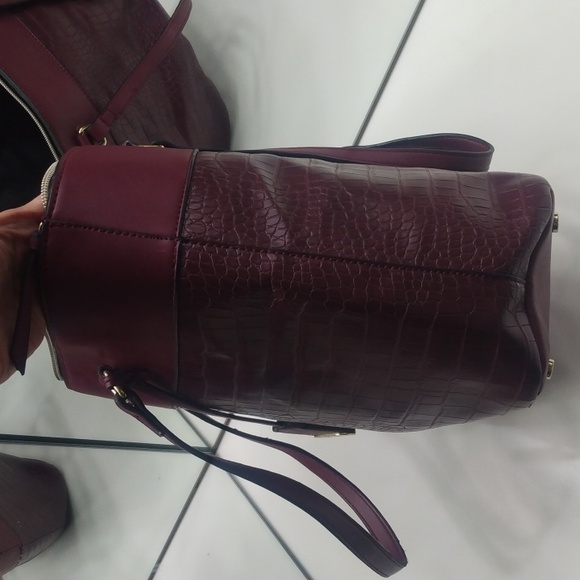 TRINA TURK BURGUNDY EMBOSSED TOTE OR SHOULDER BAG - Picture 8 of 12